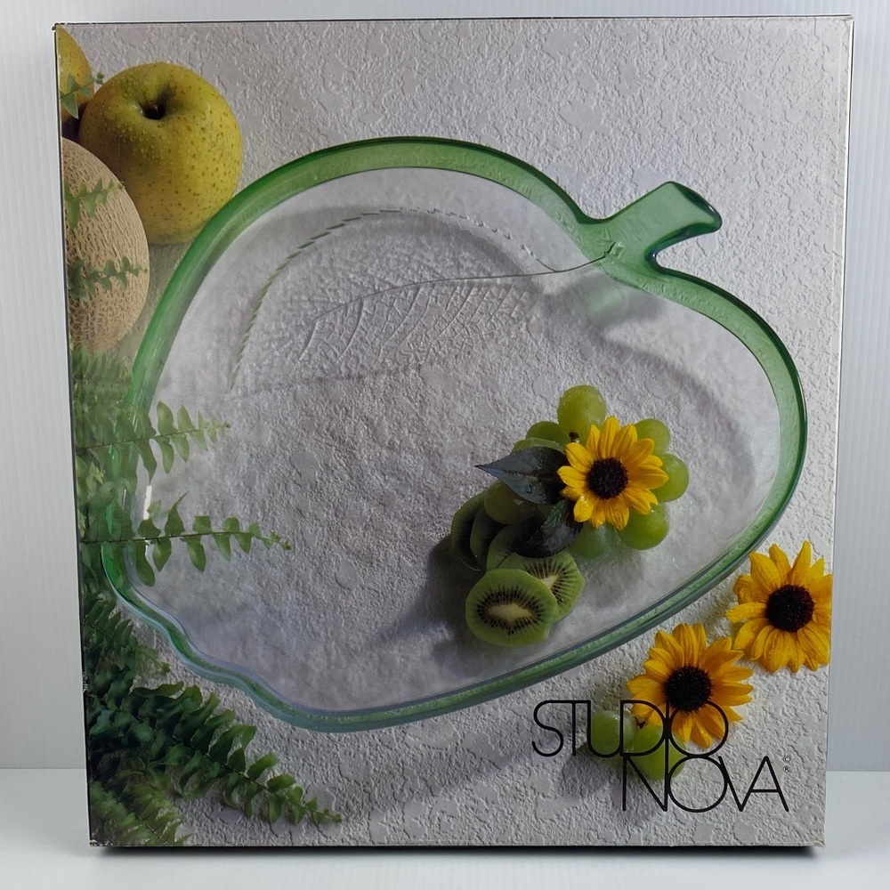 Studio Nova Glass Platter Green Apple Pattern 16 inches
